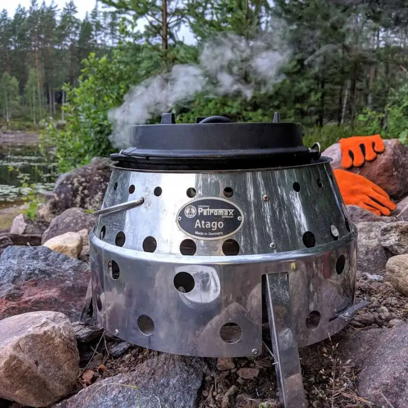 Petromax Atago – gril, ohniště, pec a vařič